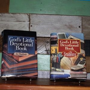 Duo Bundle: GOD'S LITTLE DEVOTIONAL BOOK for STUDENTS